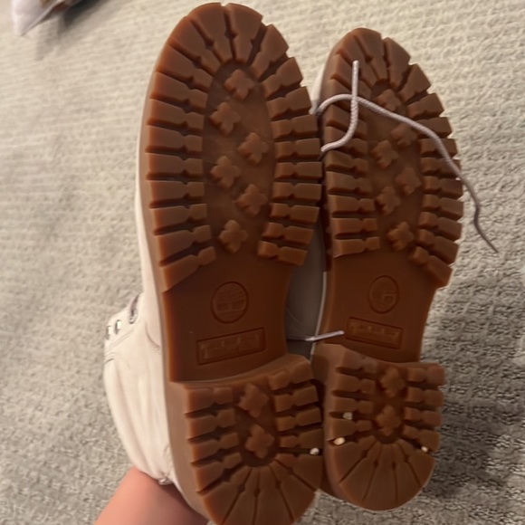 Timberland Women’s Boots - Picture 4 of 5